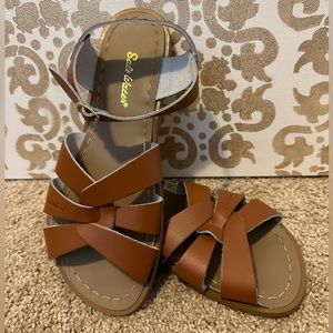 Women’s Salt water by Hoy sandals 8 W10